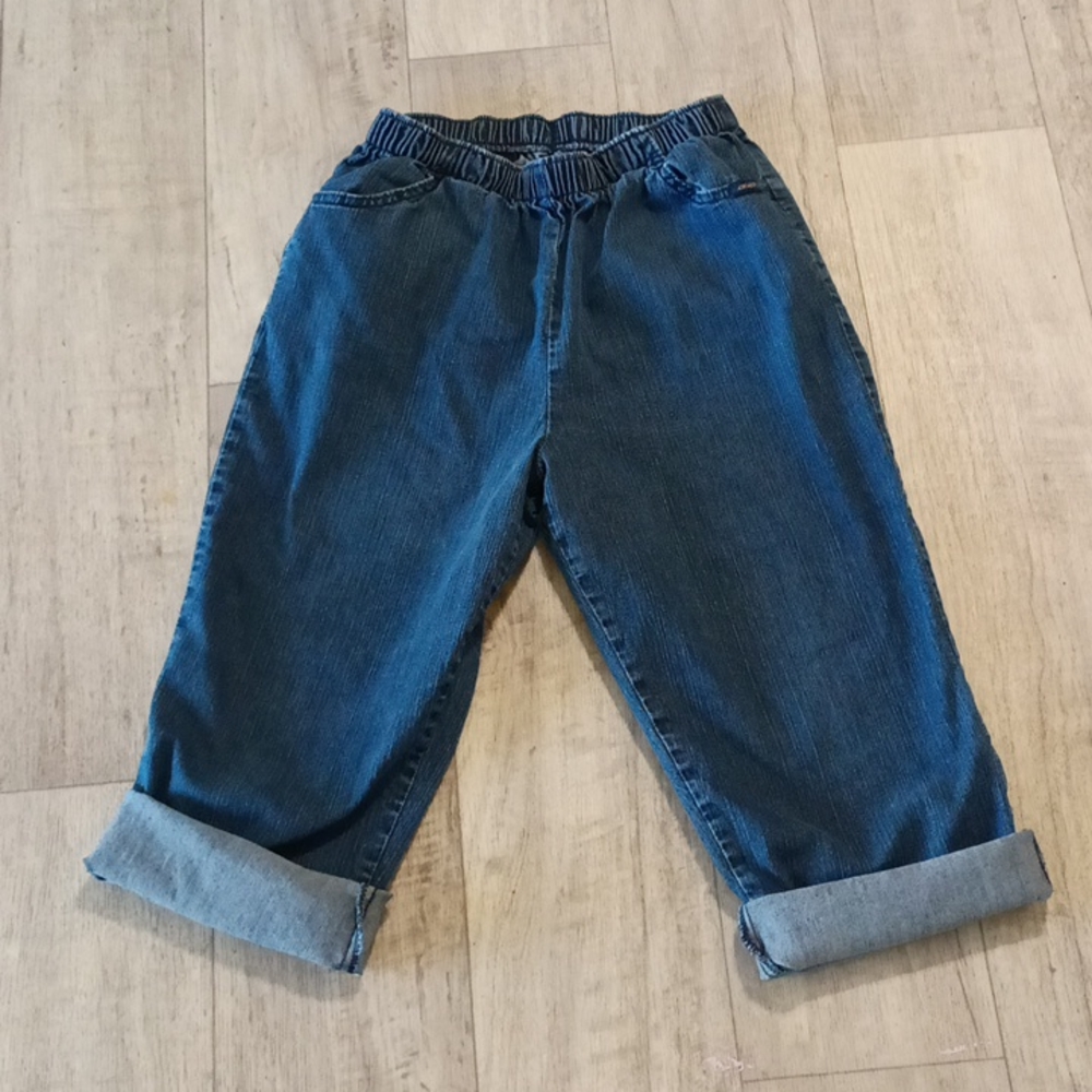 Womens Roll leg JEANS Capri CHIC JEANS 10A Elastic stretch waist pants